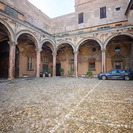 Griffoni Home, In The Heart Of The *
